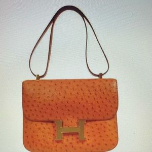 Authentic Hermes Constance 25 Cognac Brown Ostrich Exotic Gold Shoulder Flap Bag